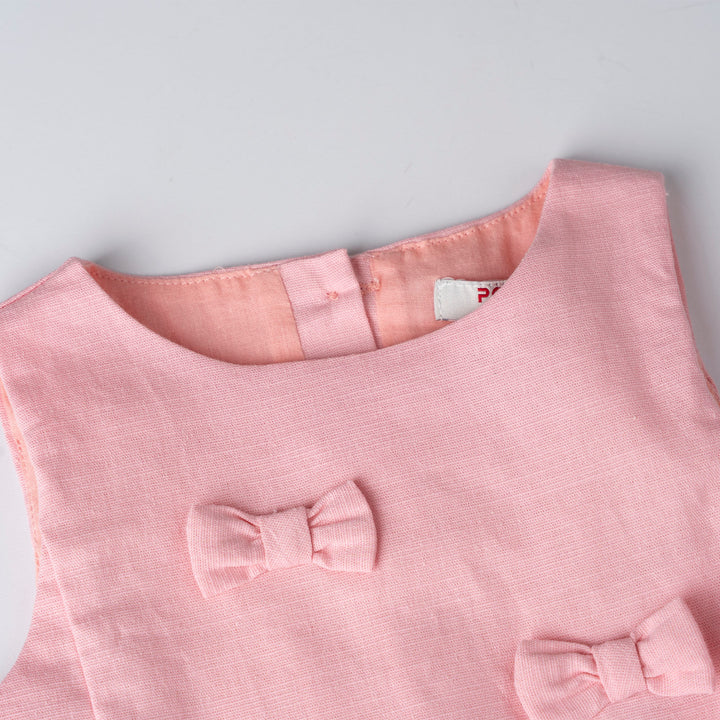 Bow Applique Sleeveless Blouse