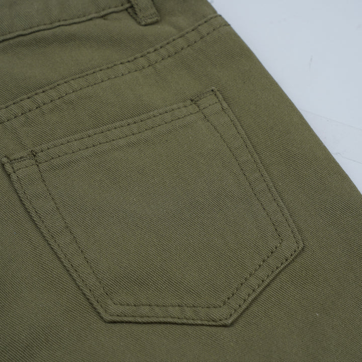 Poney Boys Green Basic Chinos Short Pants 2230125