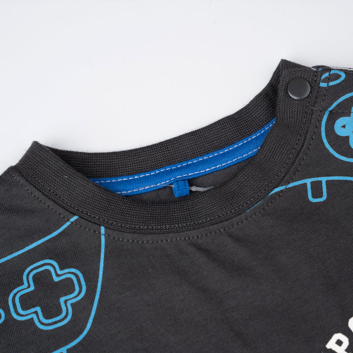 Baby Game On Grid! Sleeve Tee