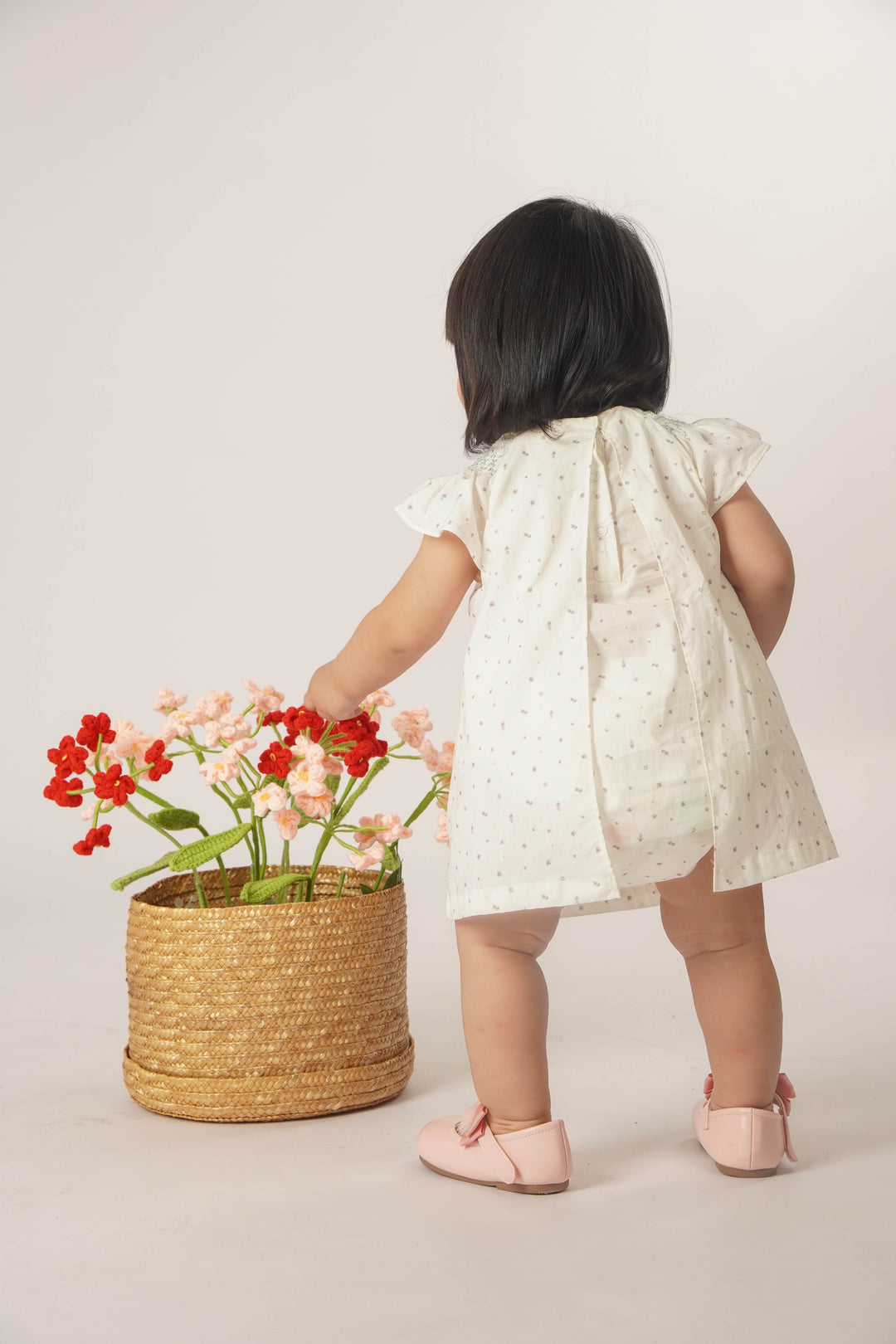 Baby Poney Girls White Round Neck Frill Short Sleeve Dress