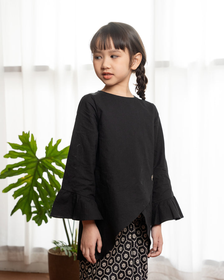 Poney Girls Kaysa Black Long Sleeve Blouse