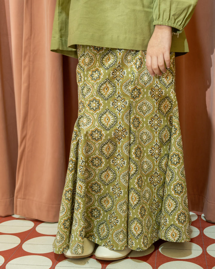 Poney Girls Hana Green Long Skirt