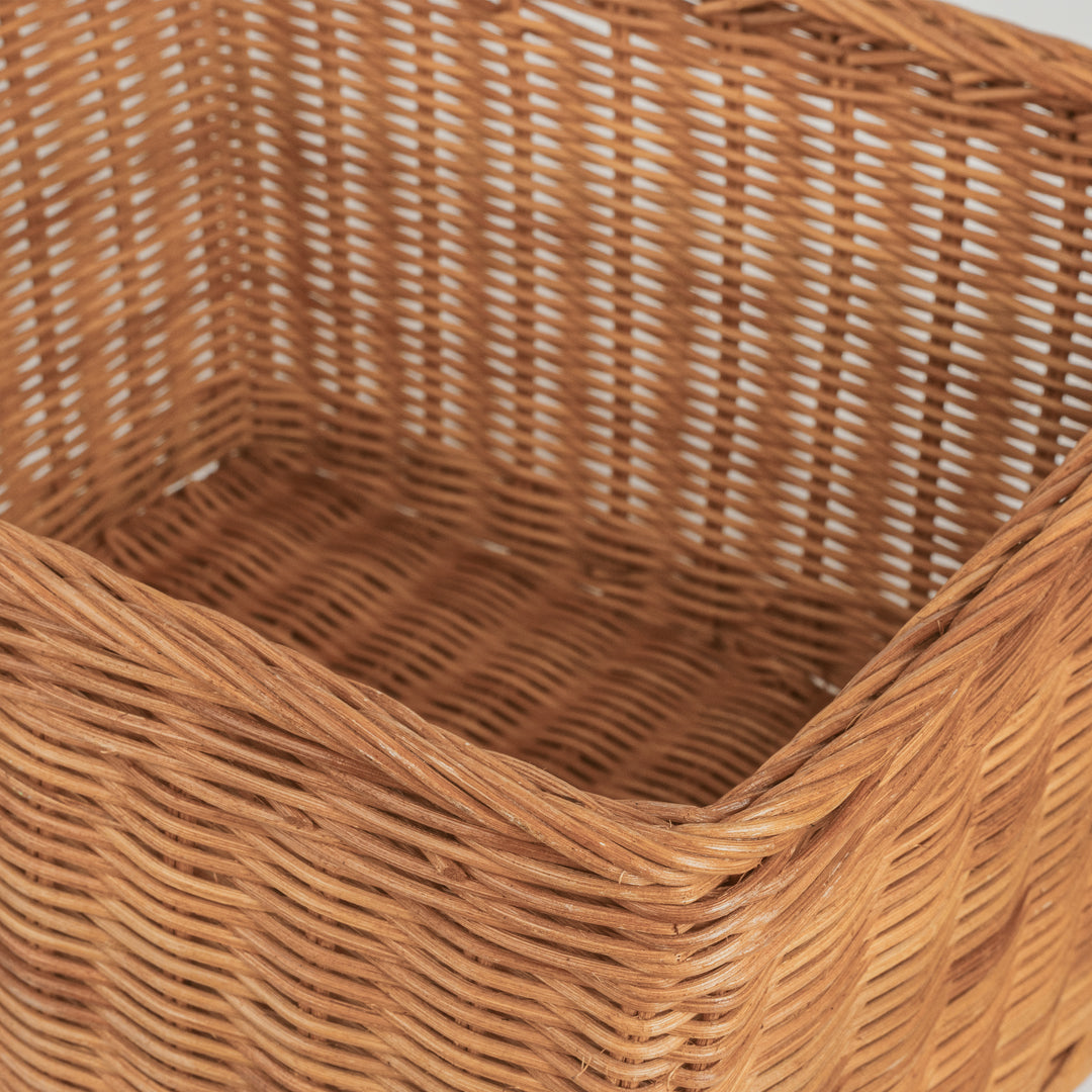 Poney Exclusive Rattan Basket