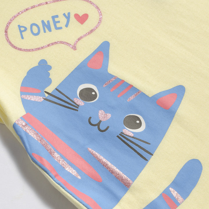 Poney Cheeky Kitty with Finger Heart Girls Short Sleeve Tee
